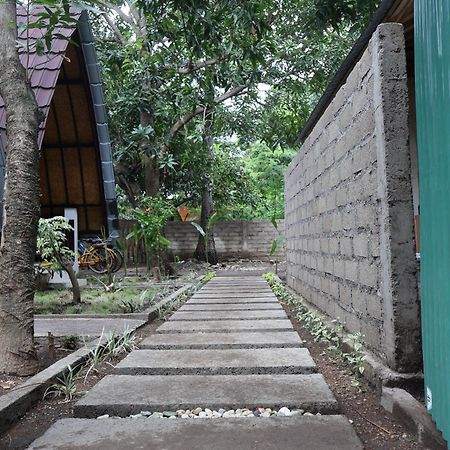 Rumah Gemala ギリ・アイル エクステリア 写真